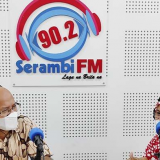 ​Dosen Jurusan Akuntansi FEB USK Menjadi Narasumber Talkshow Bersama Flower Aceh dan Unicef Indonesia di Radio Serambi FM 90.2